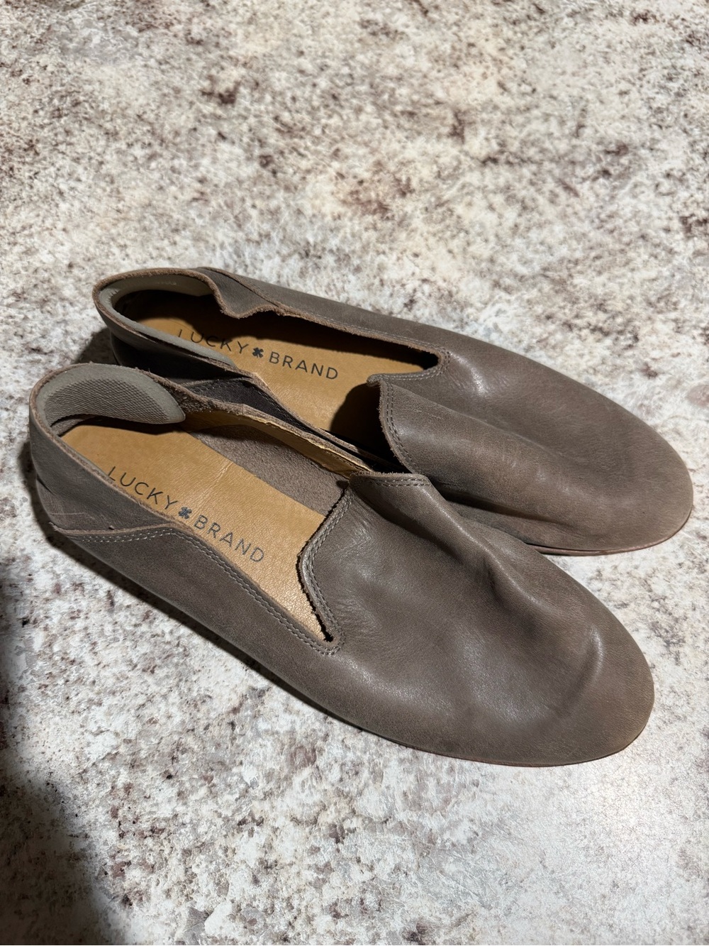 Lucky Brand Women’s Light Brown Leather Slip On Dress Shoes 6M